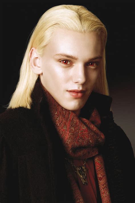 the one named Marcus asks. . Caius volturi x swan reader